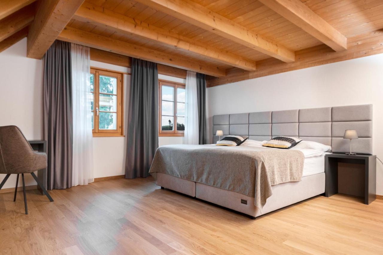 Gasthof Krone Blatten Blatten  Bagian luar foto